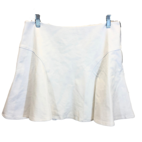 Banana Republic Dresses & Skirts - 5/$35 Banana Republic White Side Zip Skirt - 8-NEW